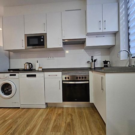 Apartamentos Aptio Oviedo Kültér fotó