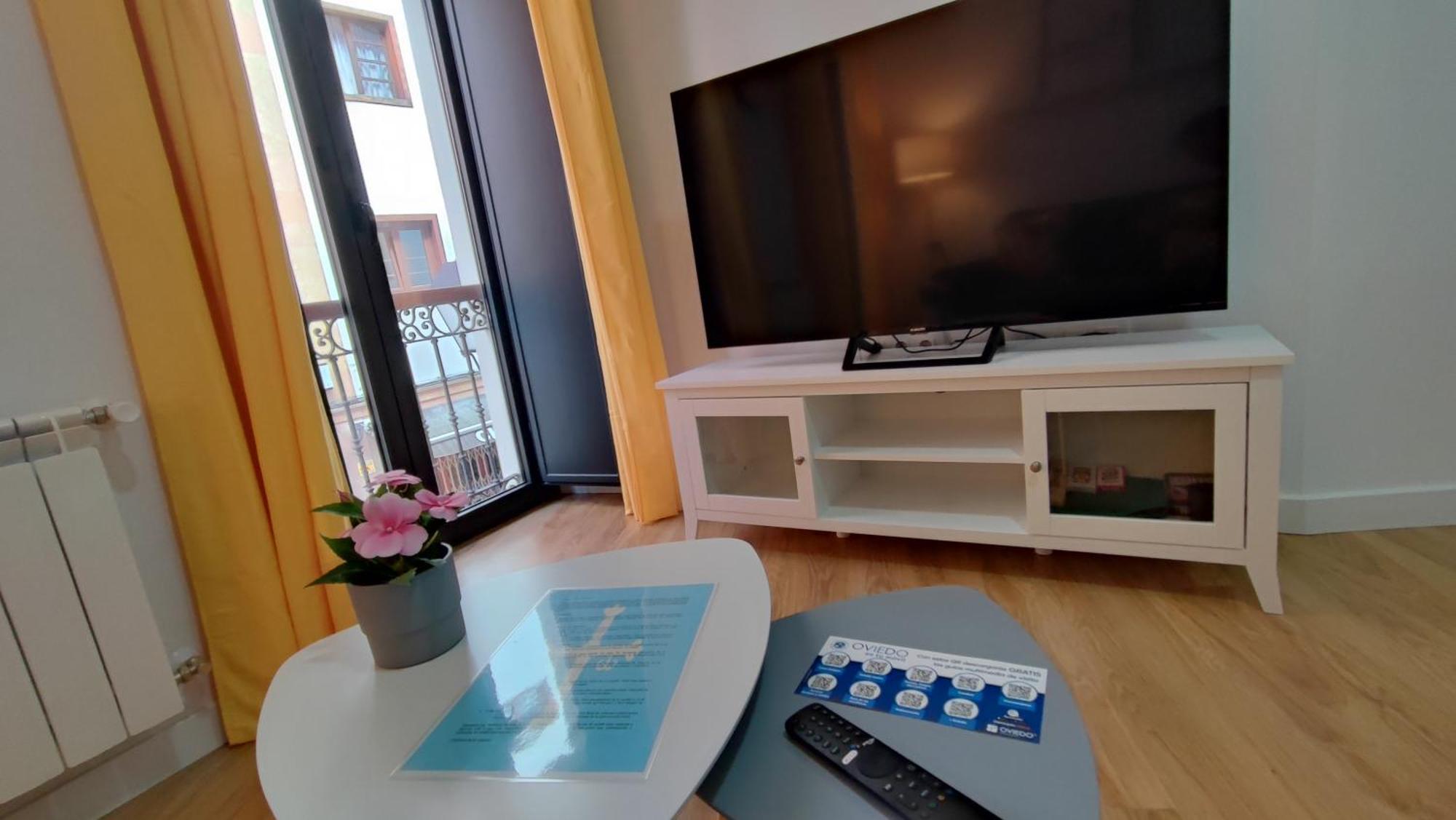 Apartamentos Aptio Oviedo Kültér fotó