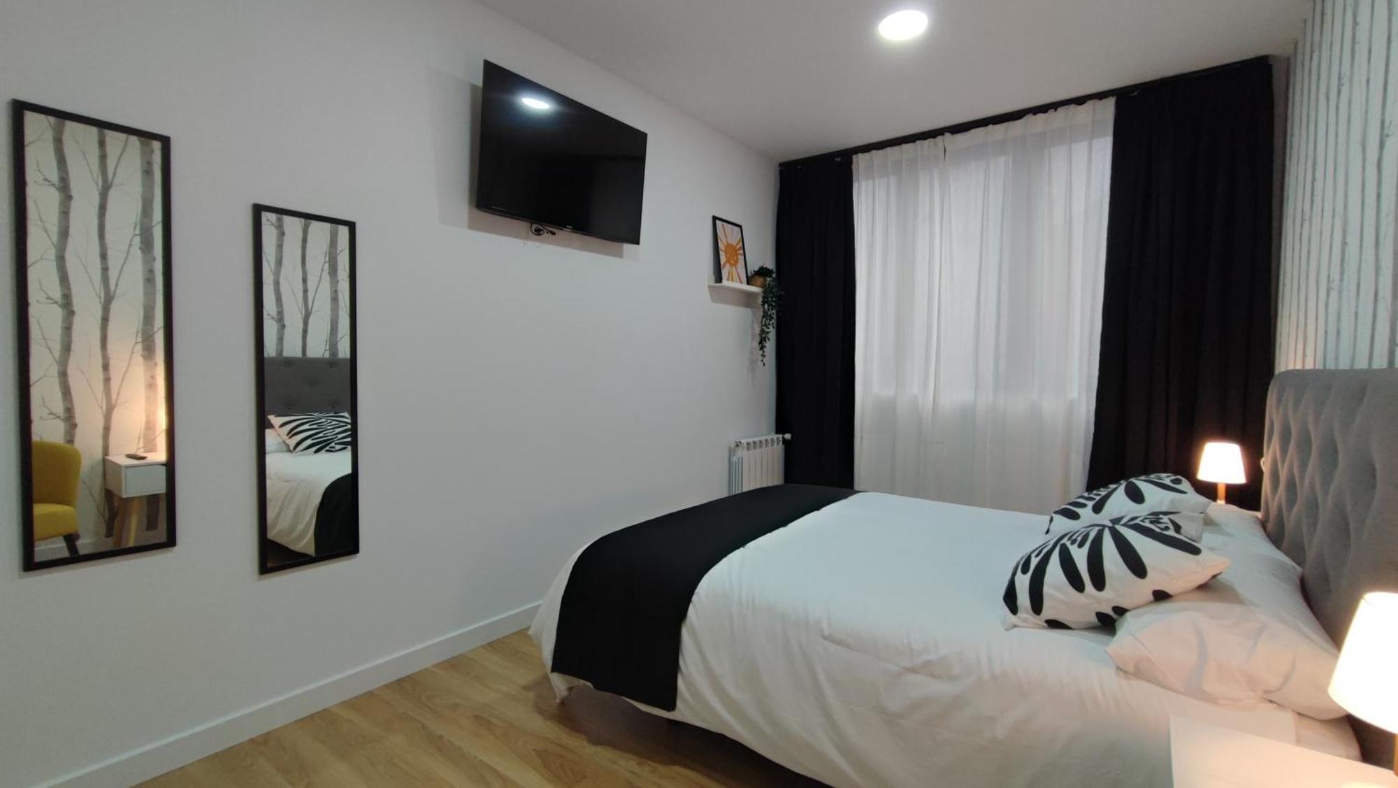Apartamentos Aptio Oviedo Kültér fotó