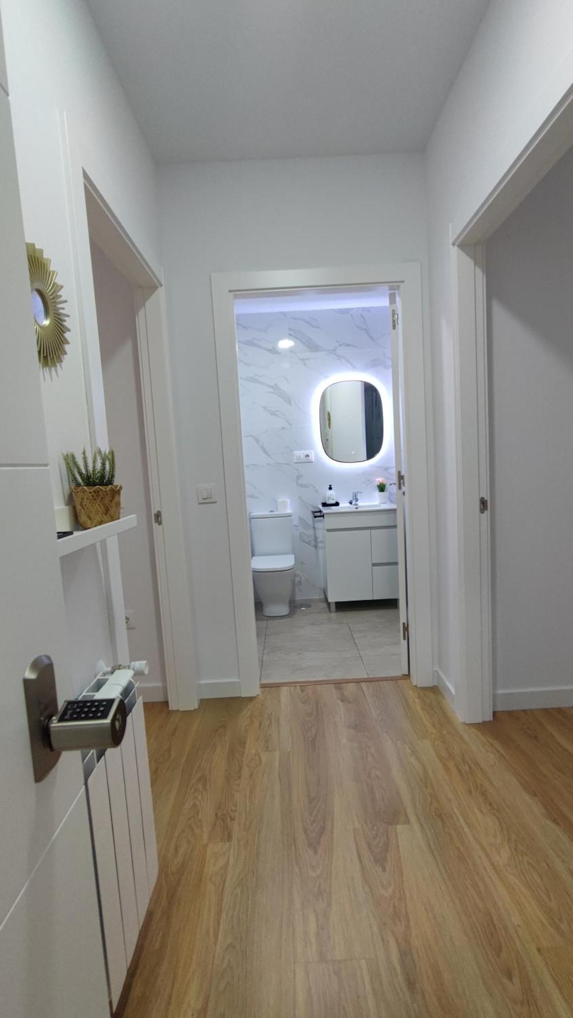 Apartamentos Aptio Oviedo Kültér fotó