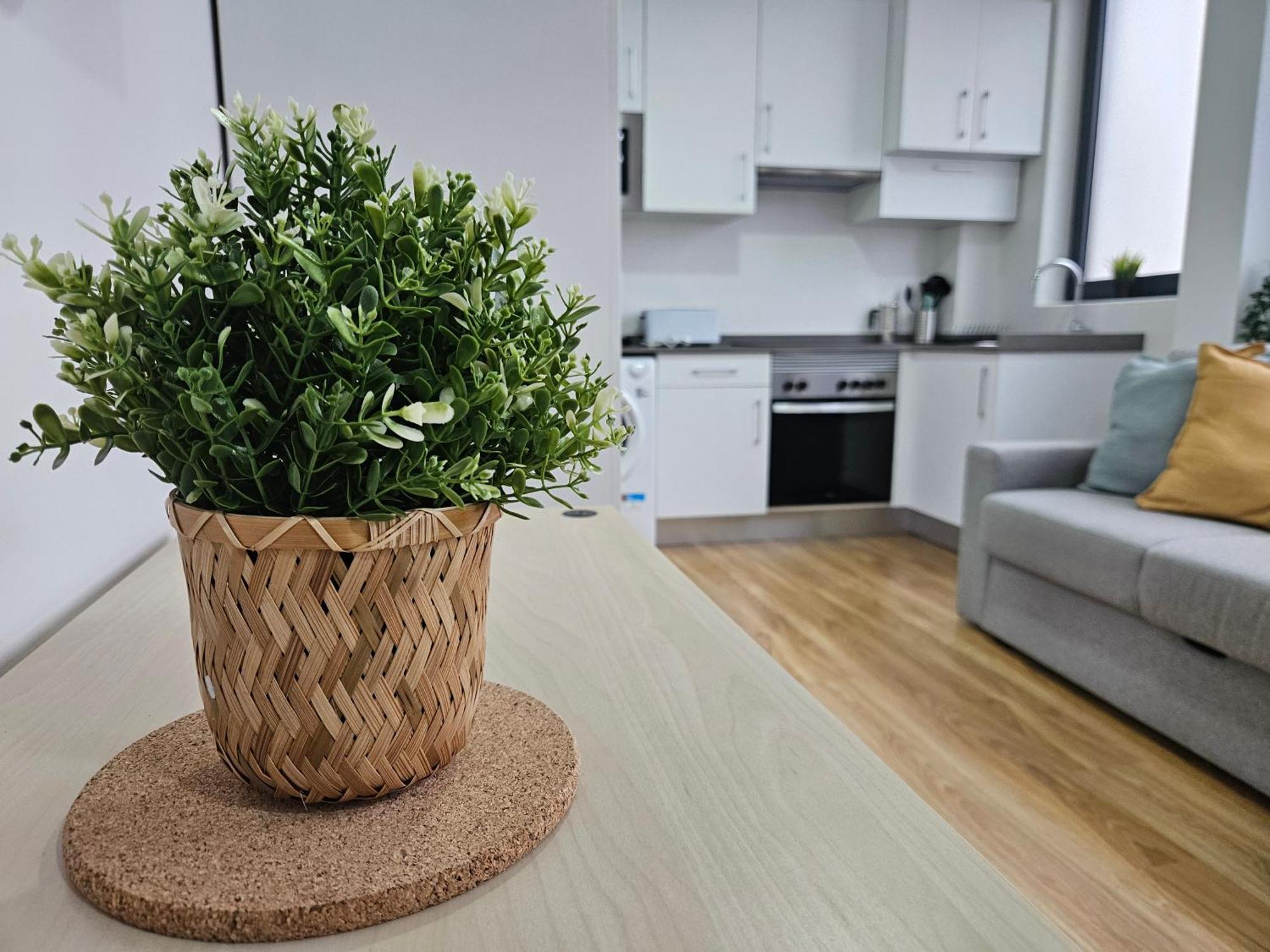 Apartamentos Aptio Oviedo Kültér fotó